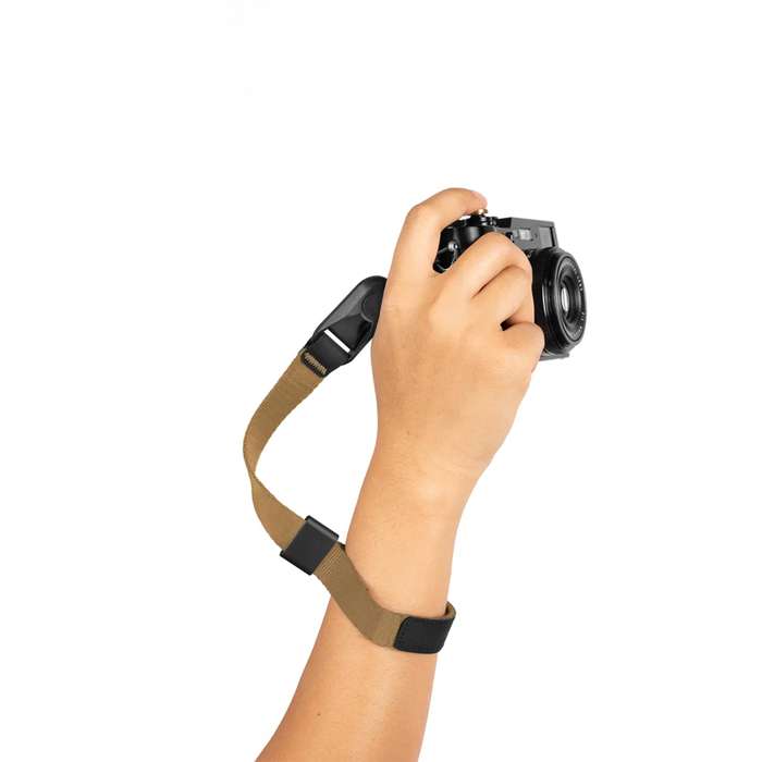 Peak Design Cuff Coyote (kojotí)