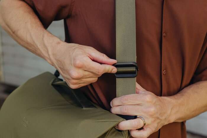 Peak Design Everyday Messenger 13L v2 Kelp