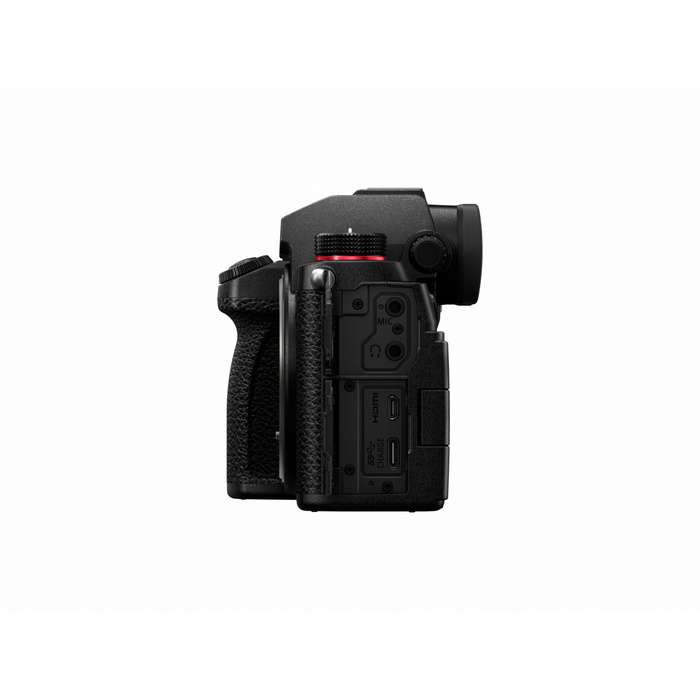 Panasonic Lumix DC-S5