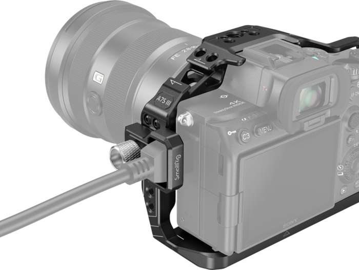 SmallRig 3180 Standard Cage Kit for Sony Alpha 7S III | Klec