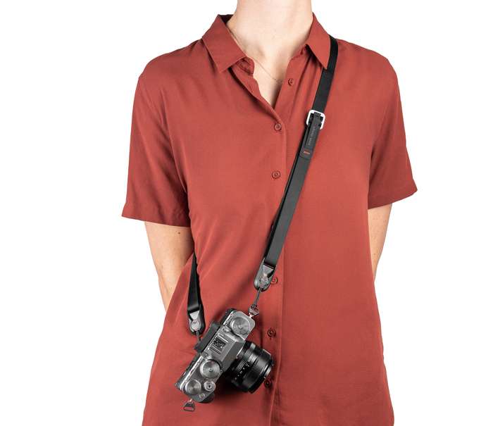 Peak Design Leash černá