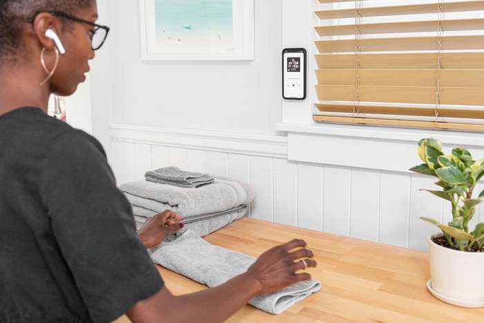 Peak Design Wall Mount světle béžová