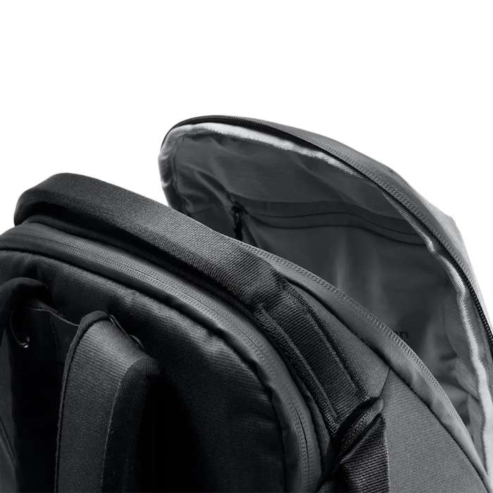 Everyday Backpack 20L Zip v2 - Černá