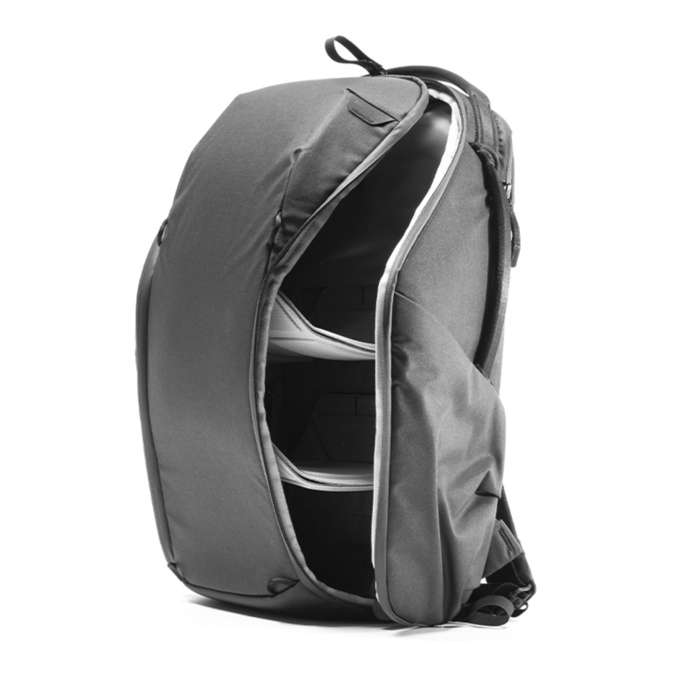Everyday Backpack 20L Zip v2 - Černá