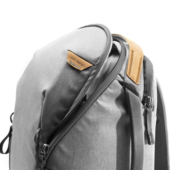 Everyday Backpack 15L Zip v2 - Ash