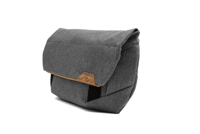 Peak Design Field Pouch - Charcoal v2