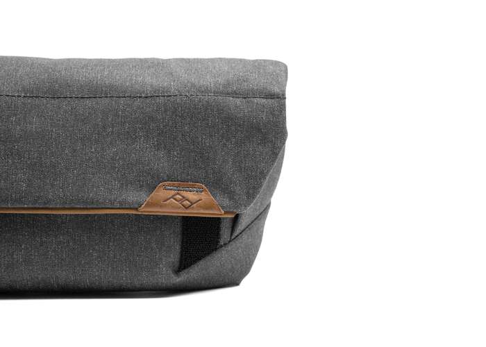 Peak Design Field Pouch - Charcoal v2
